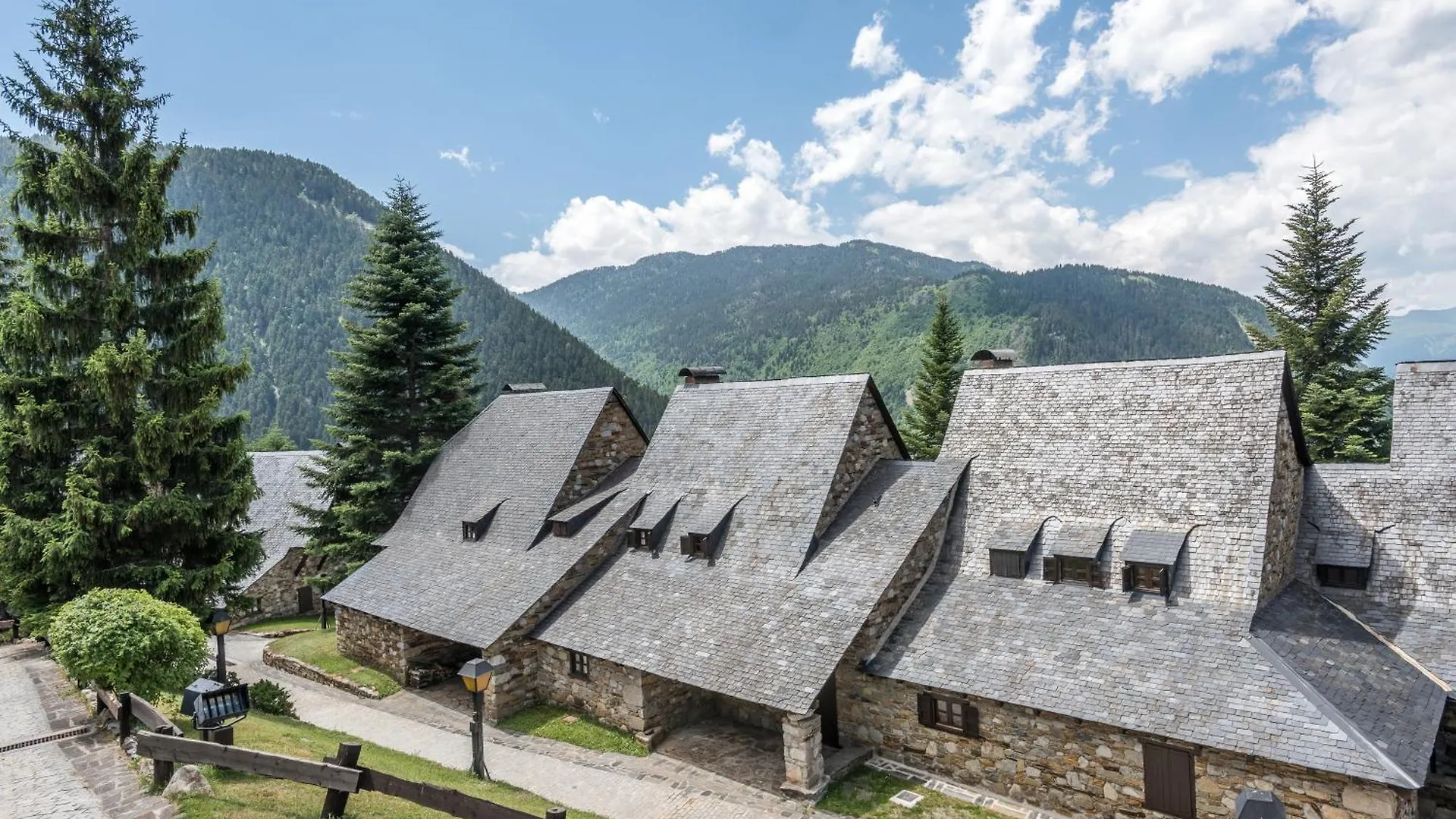 Pleta Baqueira Luxe 3 By Feelfree Rentals Naut Aran
